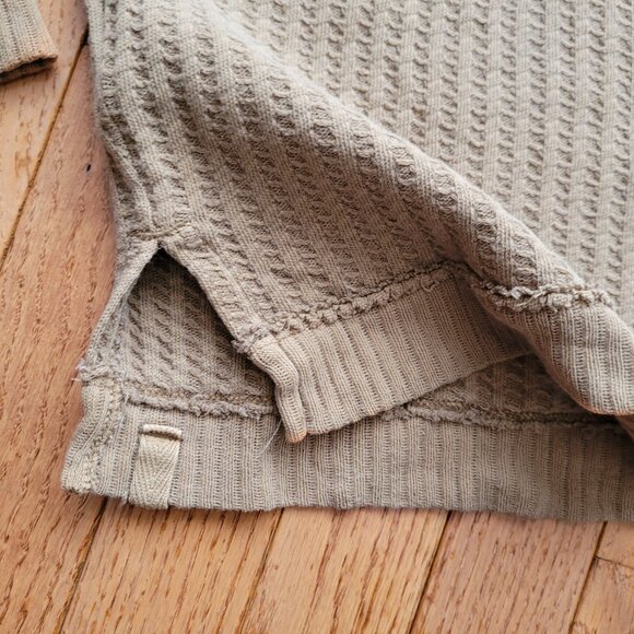 NWT We the Free Size XS New Magic Thermal Tee Golden Olive FLAWS - Picture 5 of 11